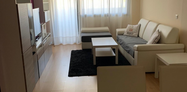 12. Salon zona estar bis.jpeg